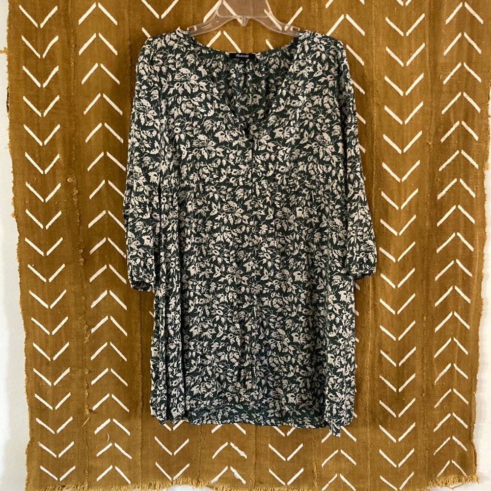 Playful Madewell floral mini dress with 3/4 sleeves